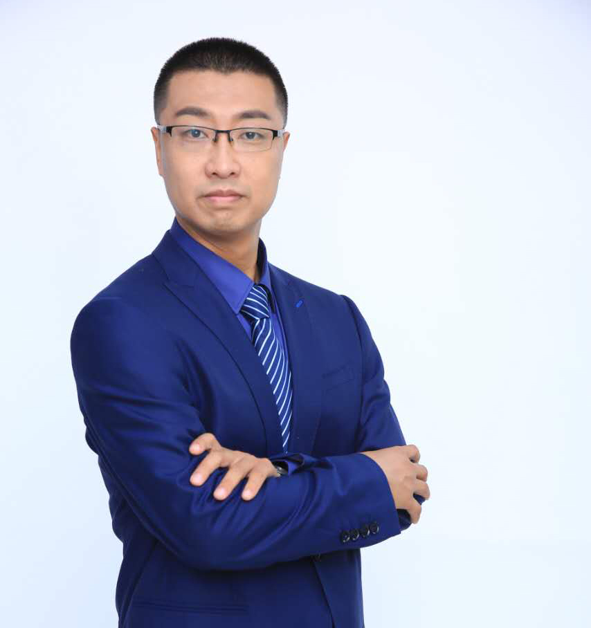 王教授